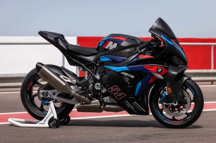 Research BMW M Motorcycles