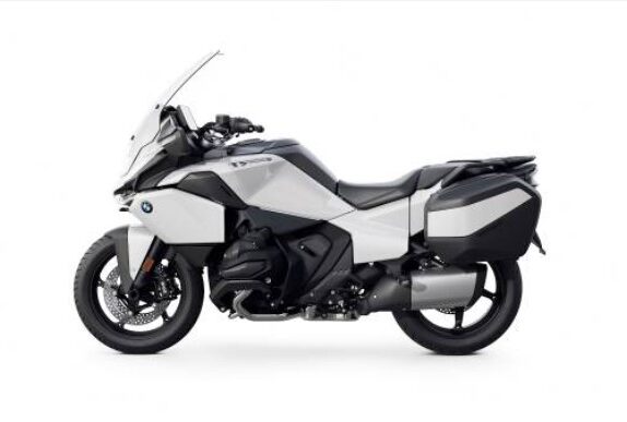 2026 BMW R 1300 RT in white background