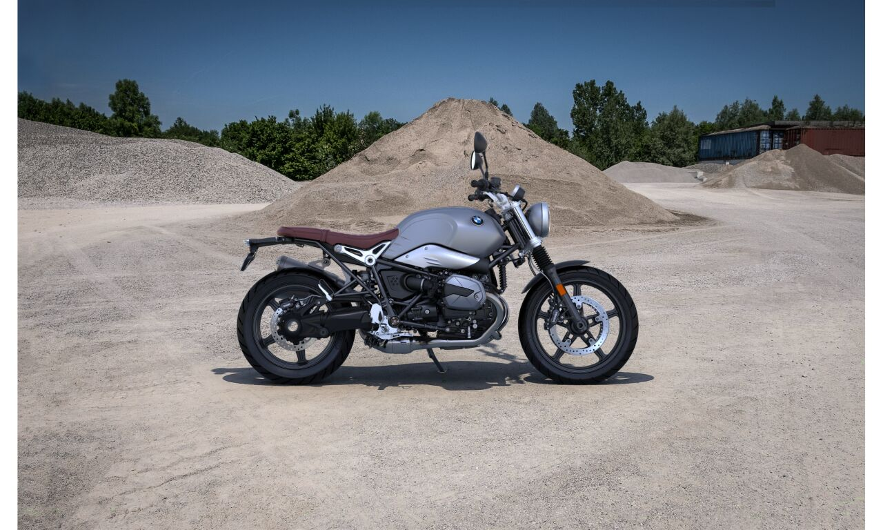 2021-bmw-r-nine-t-scrambler