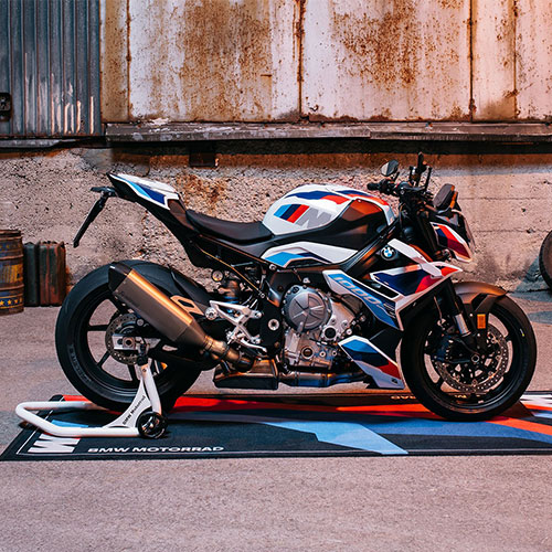 2023 BMW M 1000 R Gallery Image 4