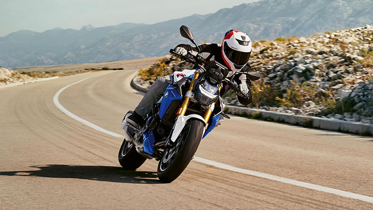 BMW F 900 R