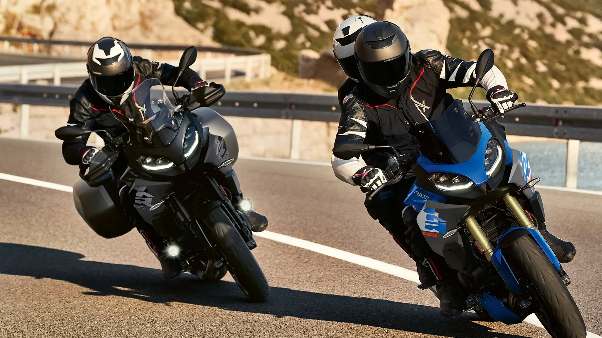 BMW F 900 XR